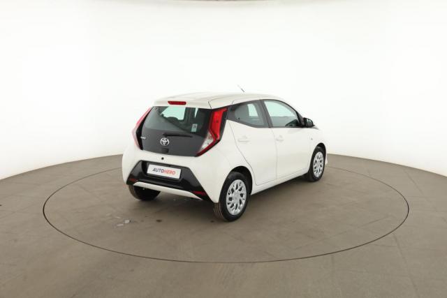Toyota Aygo image 1