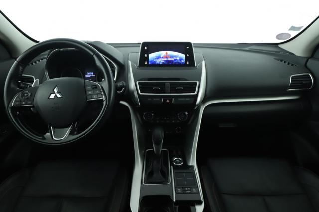 Mitsubishi Eclipse Cross image 2