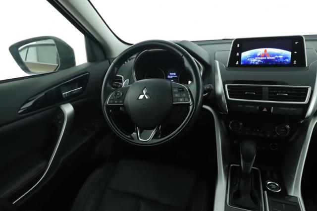 Mitsubishi Eclipse Cross image 6