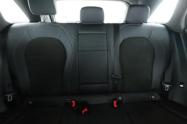 Mercedes Benz Glc image 6