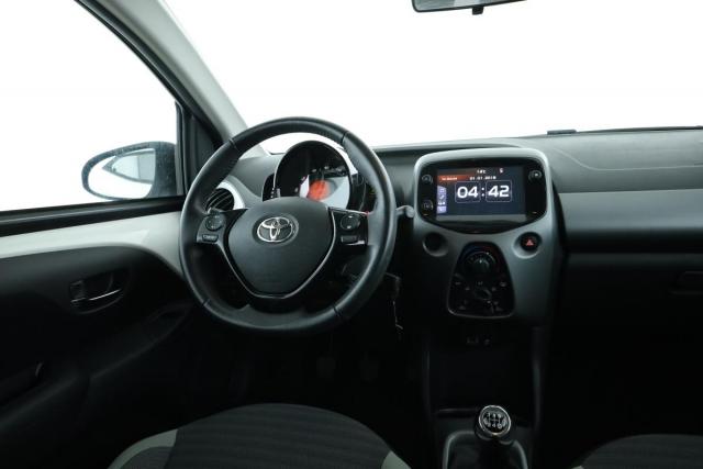 Toyota Aygo image 9