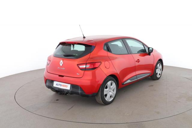 Renault Clio image 8