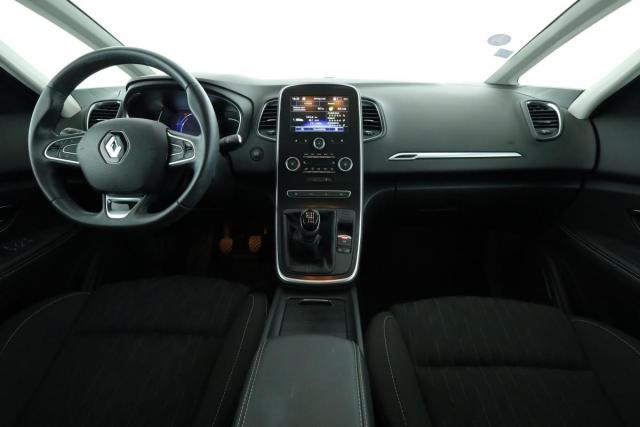 Renault Grand Scénic image 9