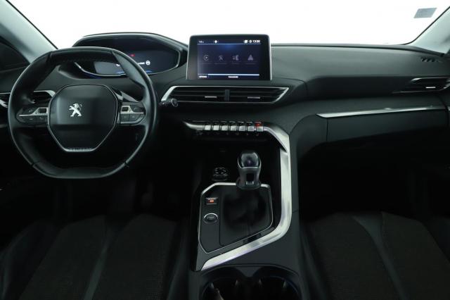 Peugeot 5008 image 3