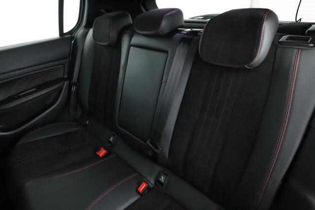Peugeot 308 image 6