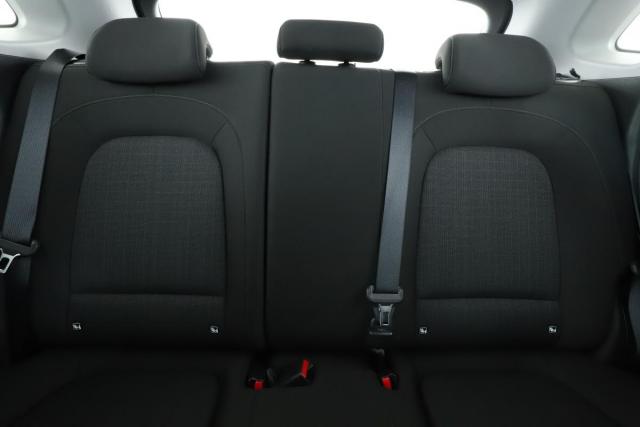 Hyundai Kona image 2