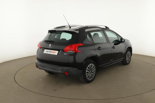 Peugeot 2008 image 9