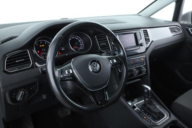 Volkswagen Golf Sportsvan image 3