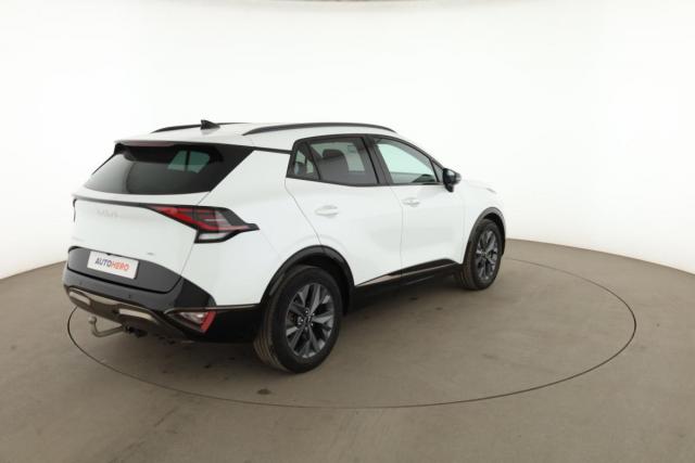 Kia Sportage image 9