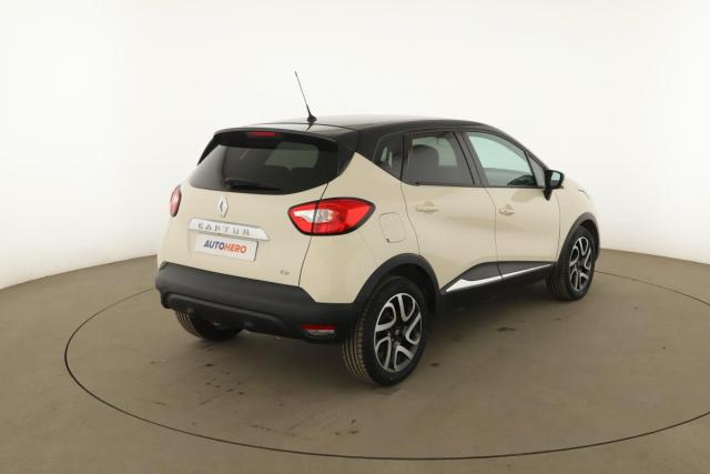 Renault Captur image 2