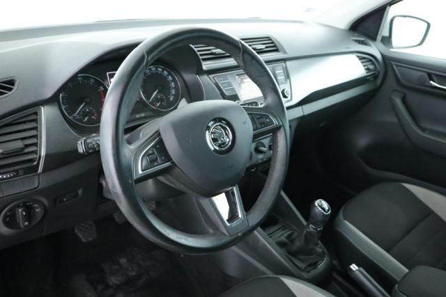 Skoda Fabia image 9