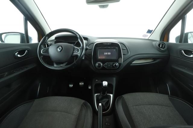 Renault Captur image 9