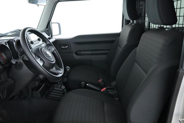Suzuki Jimny image 6