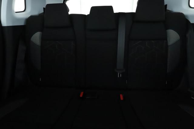Peugeot 2008 image 7