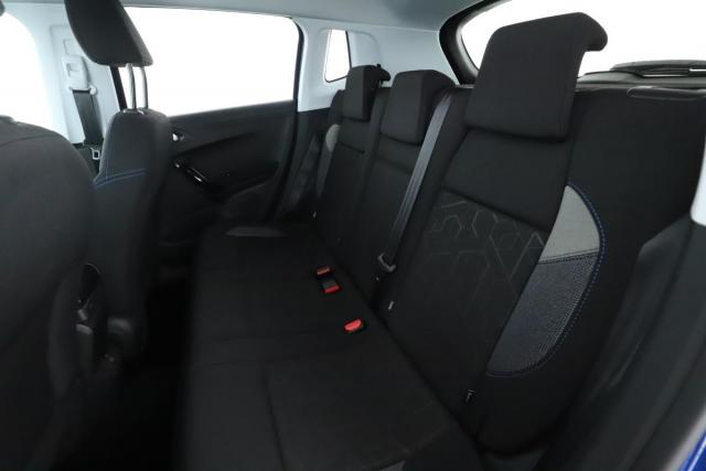 Peugeot 2008 image 5