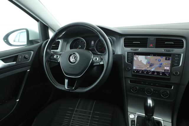 Volkswagen Golf image 7
