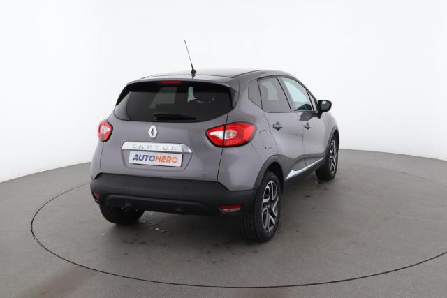Renault Captur image 2