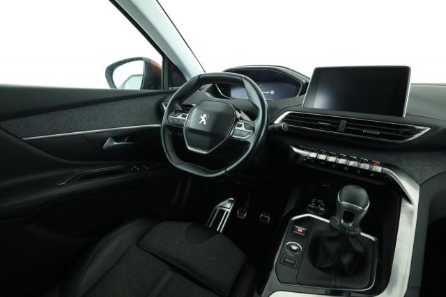 Peugeot 3008 image 8