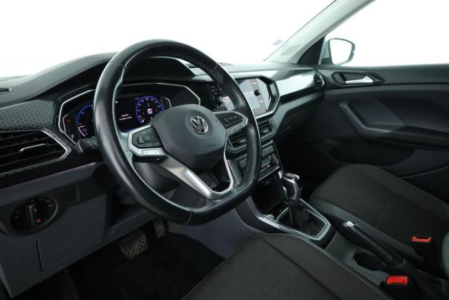 Volkswagen T-Cross image 9