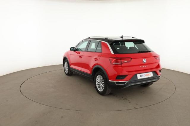 Volkswagen T-Roc image 6