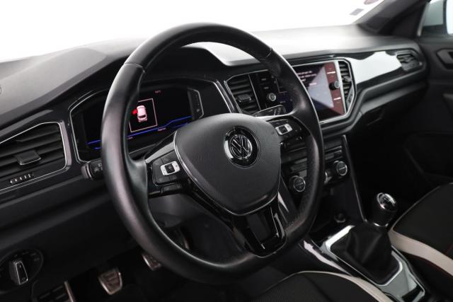 Volkswagen T-Roc image 4