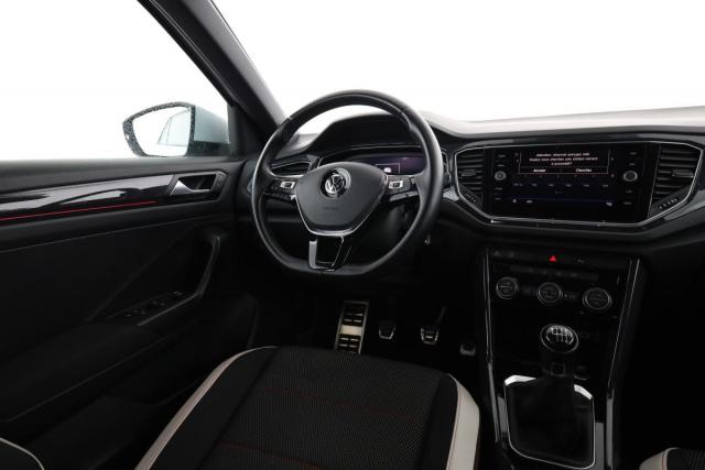 Volkswagen T-Roc image 3