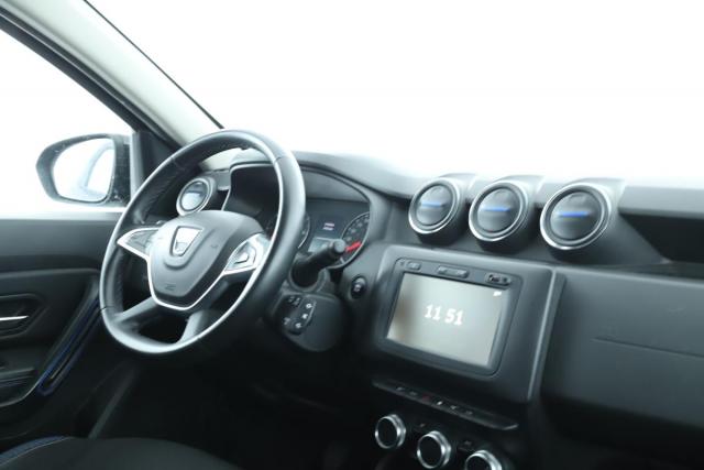 Dacia Duster image 9