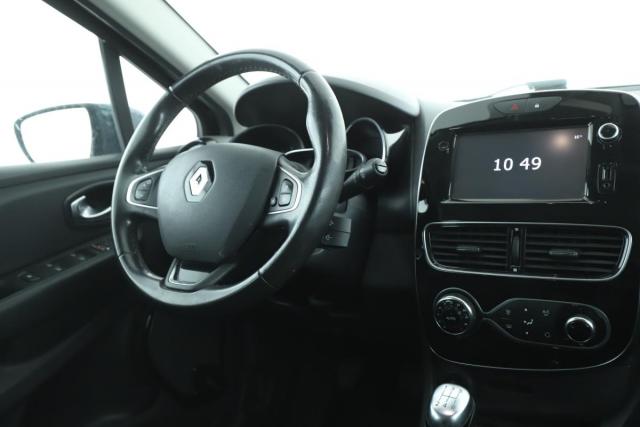 Renault Clio Estate image 5