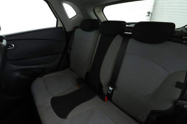 Renault Captur image 2