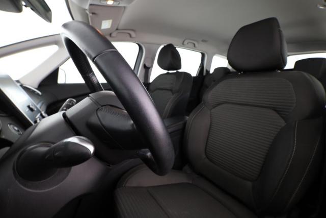 Renault Grand Scénic image 6