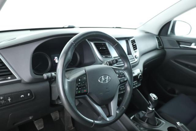 Hyundai Tucson image 6