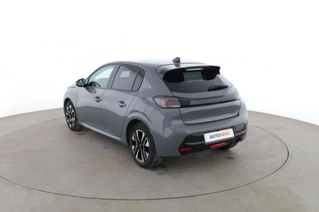 Peugeot 208 image 6