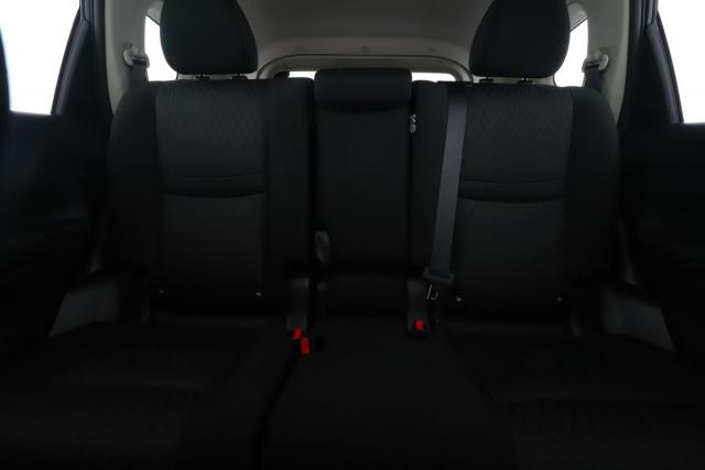Nissan X-Trail image 3