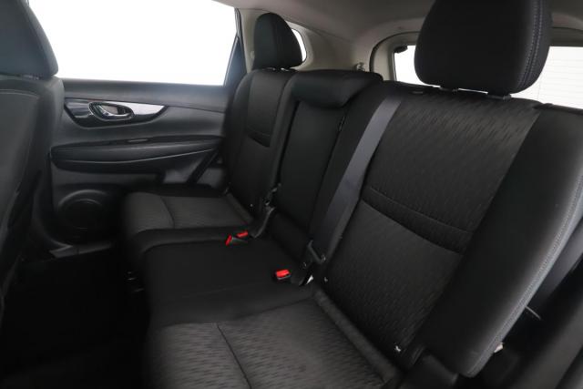 Nissan X-Trail image 4