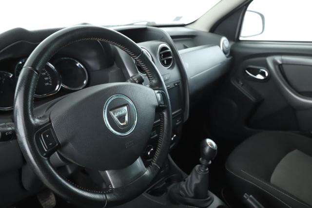 Dacia Duster image 3