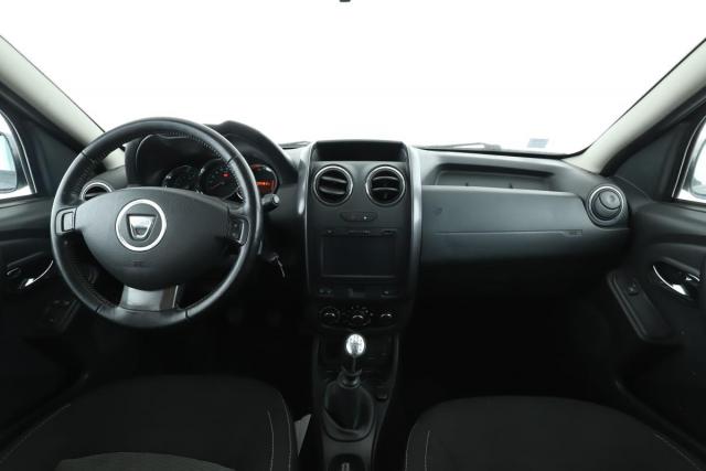 Dacia Duster image 4