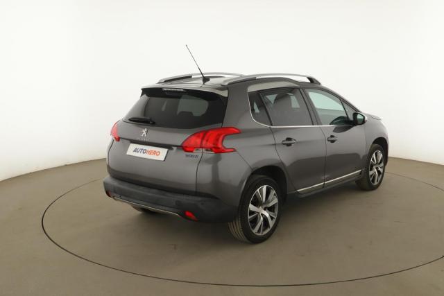 Peugeot 2008 image 1