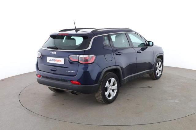 Jeep Compass image 8