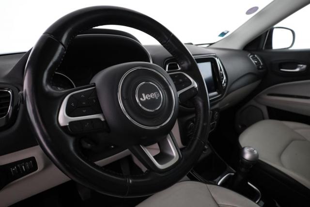 Jeep Compass image 9