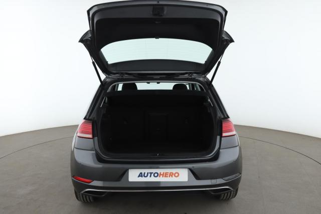 Volkswagen Golf image 3