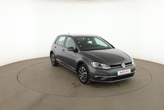 Volkswagen Golf image 2