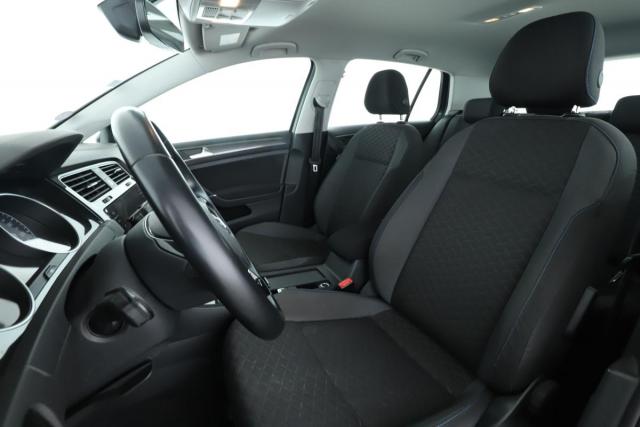 Volkswagen Golf image 1