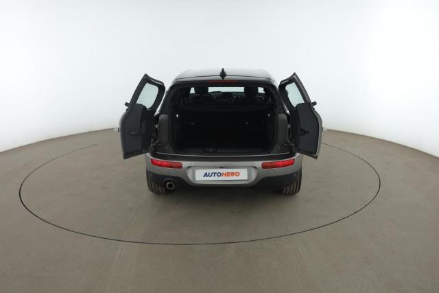 Mini Clubman image 9