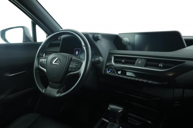 Lexus Ux image 8