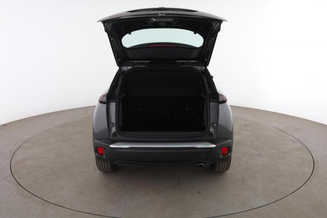 Peugeot 2008 image 1