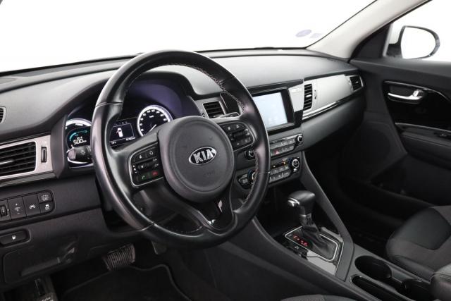 Kia Niro image 9