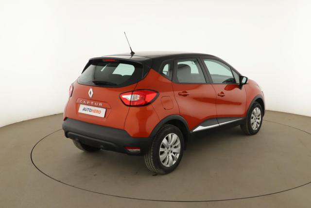 Renault Captur image 1