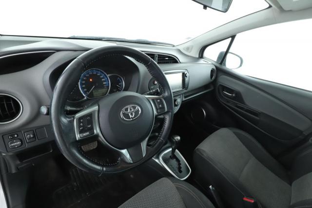 Toyota Yaris image 9