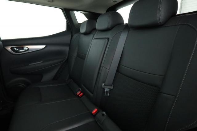 Nissan Qashqai image 1