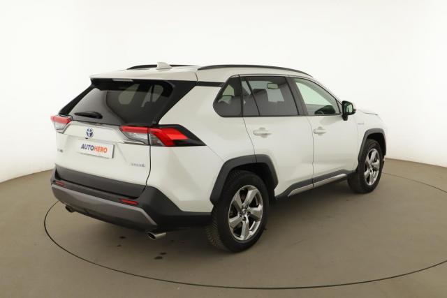 Toyota Rav4 image 3